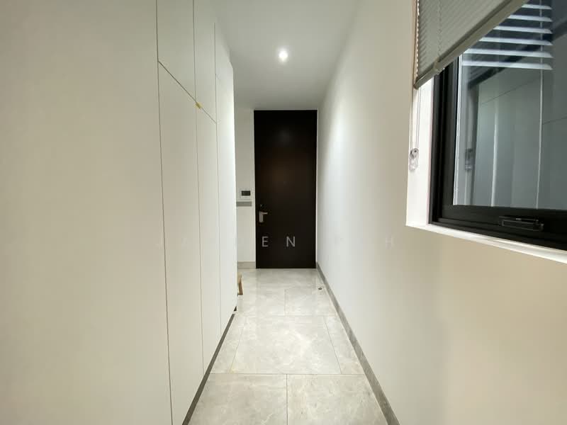 Martin Modern, 8 Martin Place, 3 Bedrooms, 1,087 sqft, Apartment For Sale, by Jayden Peh, 500103986 - Entrance - PropertyGuru.com.sg