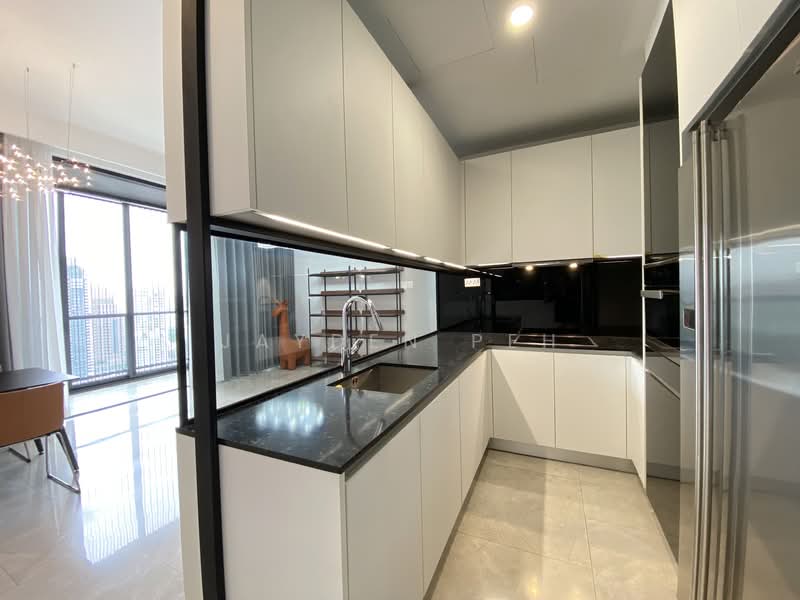 Martin Modern, 8 Martin Place, 3 Bedrooms, 1,087 sqft, Apartment For Sale, by Jayden Peh, 500103986 - Kitchen - PropertyGuru.com.sg