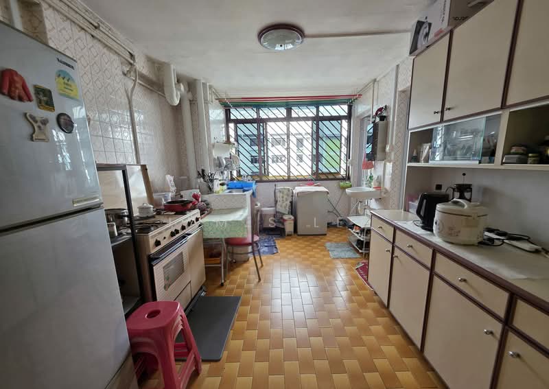 502 Bedok North Street 3, 502 Bedok North Street 3, 2 Bedrooms, 635 sqft, HDB Flat For Sale, by James Lee, 500104016 - Kitchen - PropertyGuru.com.sg