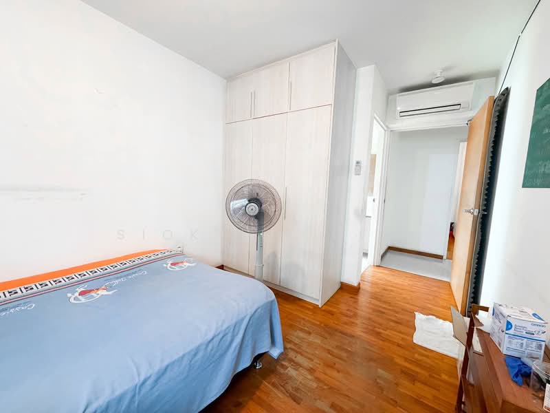 168D Simei Lane, 168D Simei Lane, 3 Bedrooms, 1,195 sqft, HDB Flat For Sale, by Siok Xue Qian, 500104017 - Bedroom - PropertyGuru.com.sg