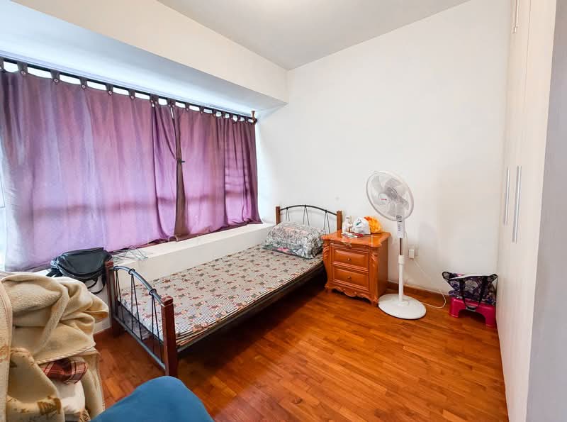 168D Simei Lane, 168D Simei Lane, 3 Bedrooms, 1,195 sqft, HDB Flat For Sale, by Siok Xue Qian, 500104017 - Bedroom - PropertyGuru.com.sg