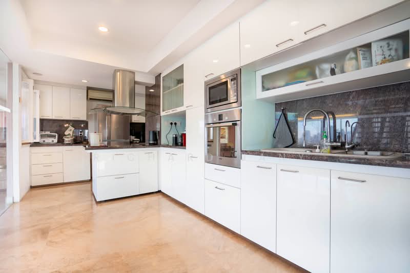 Balmoral Tower, 27 Balmoral Road, 6 Bedrooms, 5,005 sqft, Condominium For Sale, by Richard Jany, 500104031 - Kitchen - PropertyGuru.com.sg