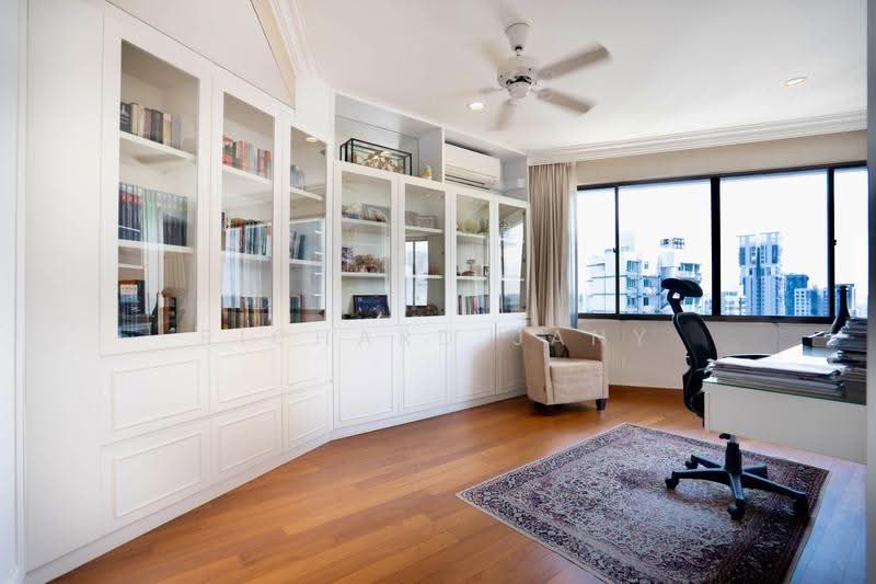 Balmoral Tower, 27 Balmoral Road, Tanglin / Holland / Bukit Timah, 6 Bedrooms, 5,005 sqft, Condominium For Sale, by Richard Jany, 500104031 - Master Bedroom Study - PropertyGuru.com.sg