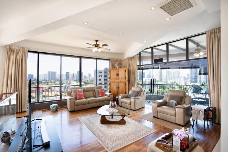 Balmoral Tower, 27 Balmoral Road, Tanglin / Holland / Bukit Timah, 6 Bedrooms, 5,005 sqft, Condominium For Sale, by Richard Jany, 500104031 - Upstairs Family Area - PropertyGuru.com.sg