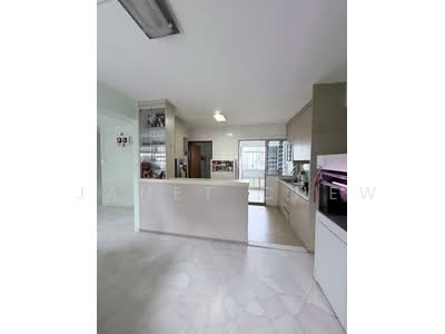 For Sale - 601 Woodlands Drive 42