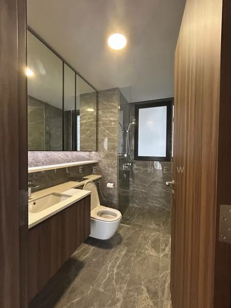 Lentor Modern, Lentor Central, 3 Bedrooms, 1,109 sqft, Condominium For Rent, by Eileen Chew, 500104038 - Bathroom - PropertyGuru.com.sg