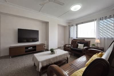 For Sale - 423 Hougang Avenue 6