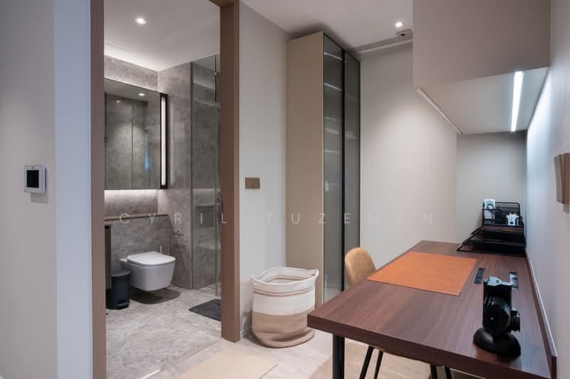 Leedon Green, 32 Leedon Heights, 1 Bedroom, 538 sqft, Condominium For Sale, by Cyril Tuzemen, 500104061 - Bathroom - PropertyGuru.com.sg