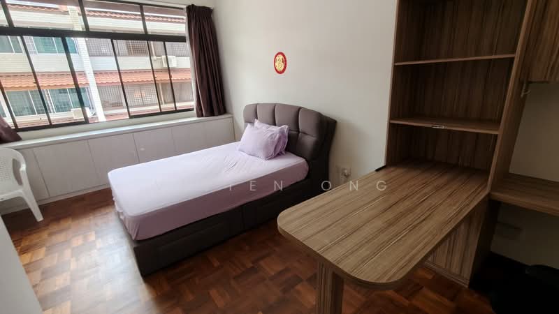 Inter Terrace Room Rental With Good Location At D15, , Room Rental, 160 sqft, Terraced House For Rent, by Vivien Ong, 500104066 - Bedroom - PropertyGuru.com.sg