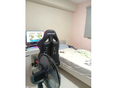 For Rent - 95B Henderson Road