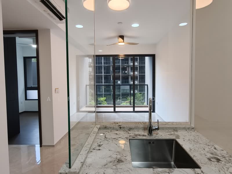 Tembusu Grand, 94 Jalan Tembusu, 2 Bedrooms, 743 sqft, Condominium For Rent, by Alfred Cheong, 500104088 - Kitchen - PropertyGuru.com.sg