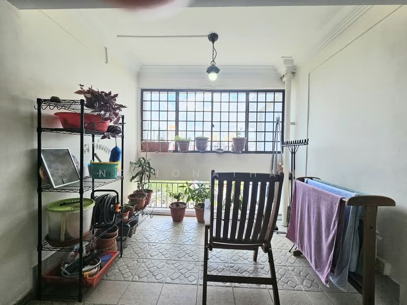 606 Clementi West Street 1, 606 Clementi West Street 1, 3 Bedrooms, 1,281 sqft, HDB Flat For Sale, by Ng Jonathan, 500104090 - Balcony - PropertyGuru.com.sg