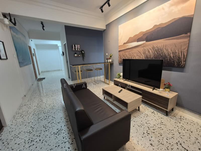 Kum Hing Court, 28 Tomlinson Road, Room Rental, 180 sqft, Apartment For Rent, by Evan Tan, 500104091 - Living Room - PropertyGuru.com.sg