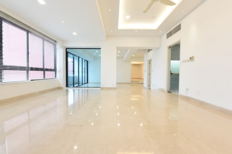 Nassim Jade, 3 Nassim Road, 3 Bedrooms, 2,400 sqft, Condominium For Rent, by STELLA LEE SAI MUI, 500104100 - Living Room - PropertyGuru.com.sg