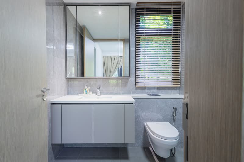 The Tapestry, 53 Tampines Street 86, 3 Bedrooms, 990 sqft, Condominium For Sale, by Yong Yi Xin, 500104108 - Bathroom - PropertyGuru.com.sg