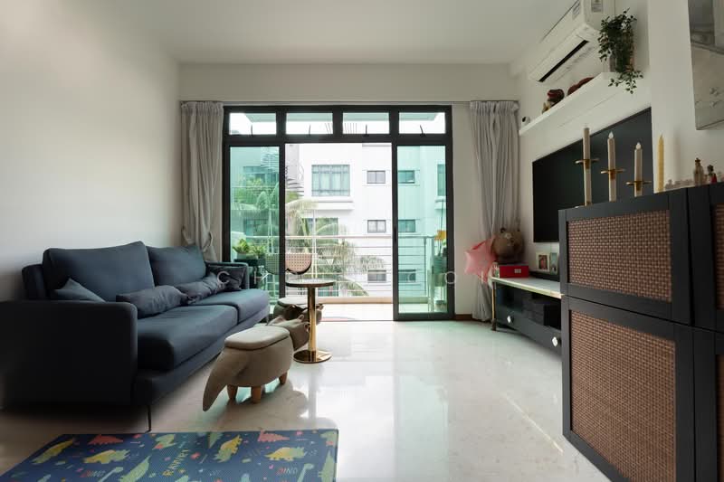 East Palm, 1 Palm Road, 3 Bedrooms, 1,195 sqft, Condominium For Sale, by Chris Ooi, 500104112 - Living Room - PropertyGuru.com.sg
