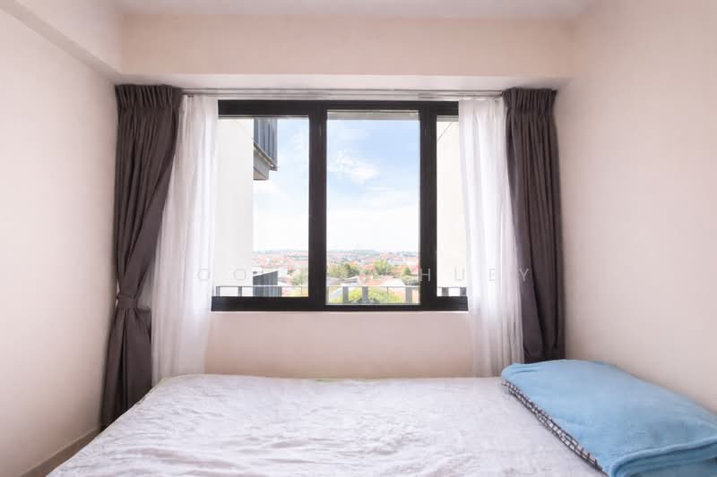 Grandeur Park Residences, 11 Bedok South Avenue 3, 2 Bedrooms, 592 sqft, Condominium For Sale, by Foo Jen Huey, 500104125 - Bedroom - PropertyGuru.com.sg