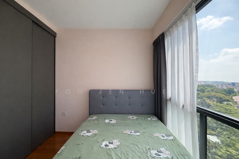 Grandeur Park Residences, 11 Bedok South Avenue 3, 2 Bedrooms, 592 sqft, Condominium For Sale, by Foo Jen Huey, 500104125 - Bedroom - PropertyGuru.com.sg