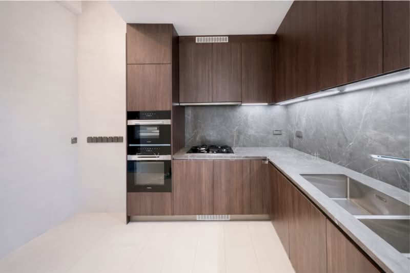Klimt Cairnhill, 71 Cairnhill Road, 4 Bedrooms, 2,056 sqft, Condominium For Rent, by Casey Koo 古家进, 500104126 - Kitchen - PropertyGuru.com.sg
