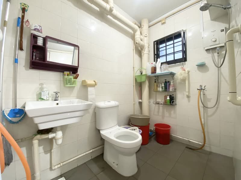 625A Woodlands Drive 52, 625A Woodlands Drive 52, 3 Bedrooms, 1,087 sqft, HDB Flat For Sale, by Andrew Yong, 500104129 - Bathroom - PropertyGuru.com.sg