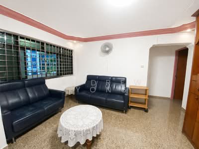 For Sale - 625A Woodlands Drive 52