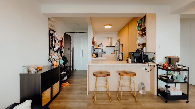 21 Holland Drive, 21 Holland Drive, 3 Bedrooms, 1,259 sqft, HDB Flat For Sale, by Vannessa Kong, 500104153 - Kitchen - PropertyGuru.com.sg