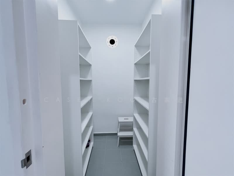 Liberte, 5 Sarkies Road, 2 Bedrooms, 764 sqft, Condominium For Sale, by Casey Koo 古家进, 500104156 - Interior - PropertyGuru.com.sg