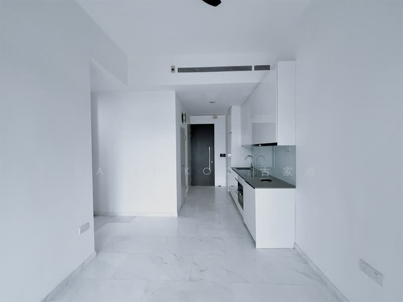 Liberte, 5 Sarkies Road, 2 Bedrooms, 764 sqft, Condominium For Sale, by Casey Koo 古家进, 500104156 - Kitchen - PropertyGuru.com.sg