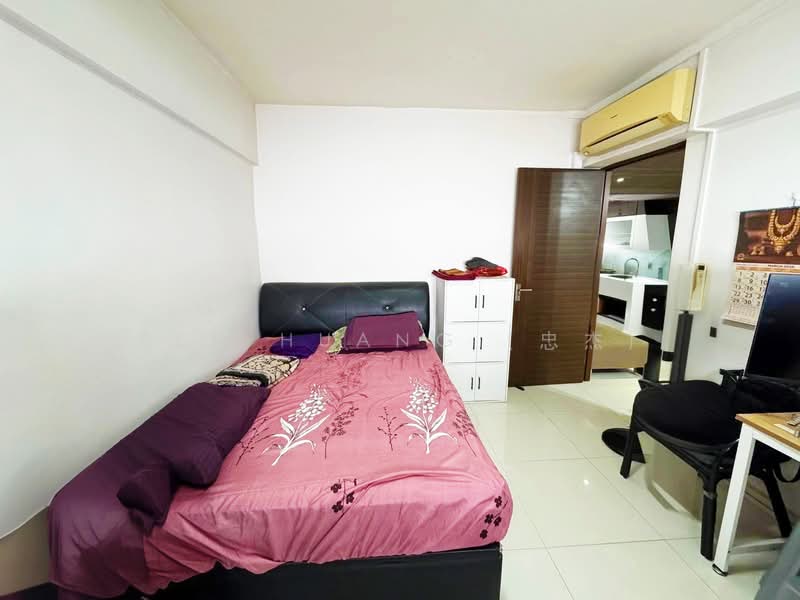 HDB Sheltered to Potong Pasir MRT Best Unit!, Potong Pasir, 2 Bedrooms, 797 sqft, HDB Flat For Sale, by Ben Huang (忠杰), 500104159 - Bedroom - PropertyGuru.com.sg