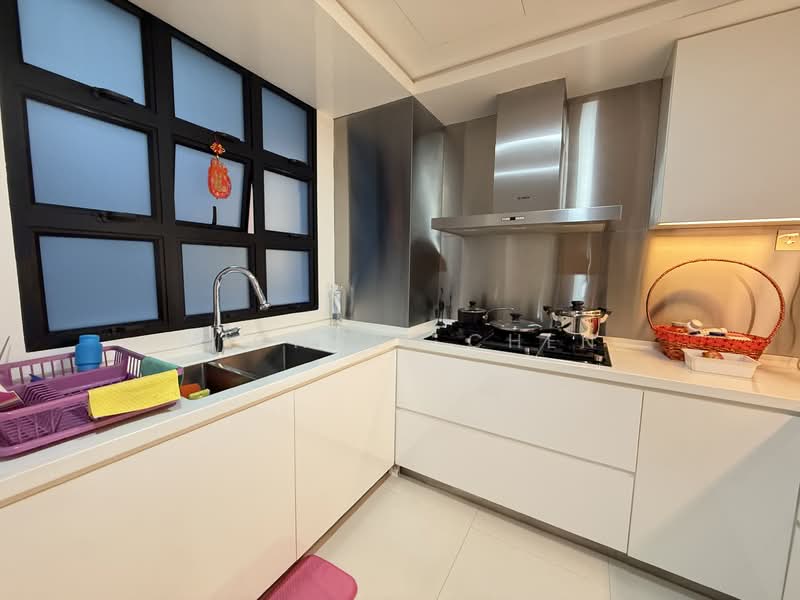 Holland Peak, 27 Holland Hill, 2 Bedrooms, 1,066 sqft, Condominium For Sale, by Michael Chen, 500104161 - Kitchen - PropertyGuru.com.sg