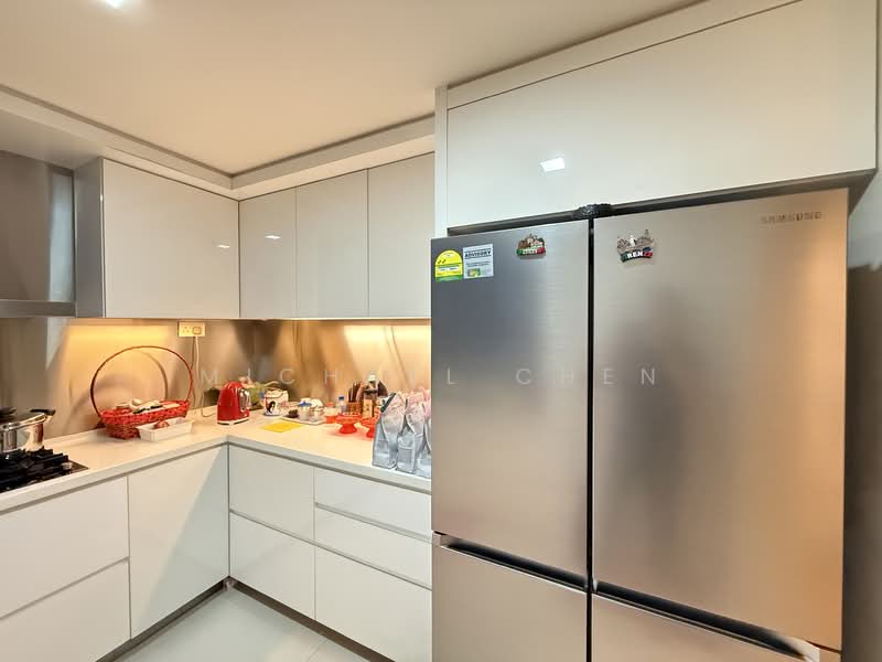 Holland Peak, 27 Holland Hill, 2 Bedrooms, 1,066 sqft, Condominium For Sale, by Michael Chen, 500104161 - Kitchen - PropertyGuru.com.sg