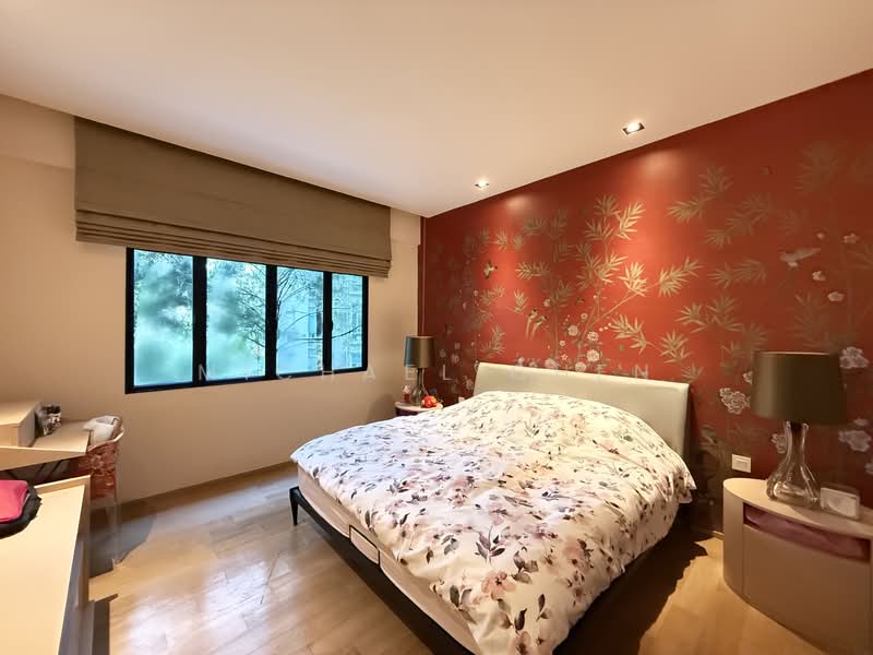 Holland Peak, 27 Holland Hill, 2 Bedrooms, 1,066 sqft, Condominium For Sale, by Michael Chen, 500104161 - Bedroom - PropertyGuru.com.sg