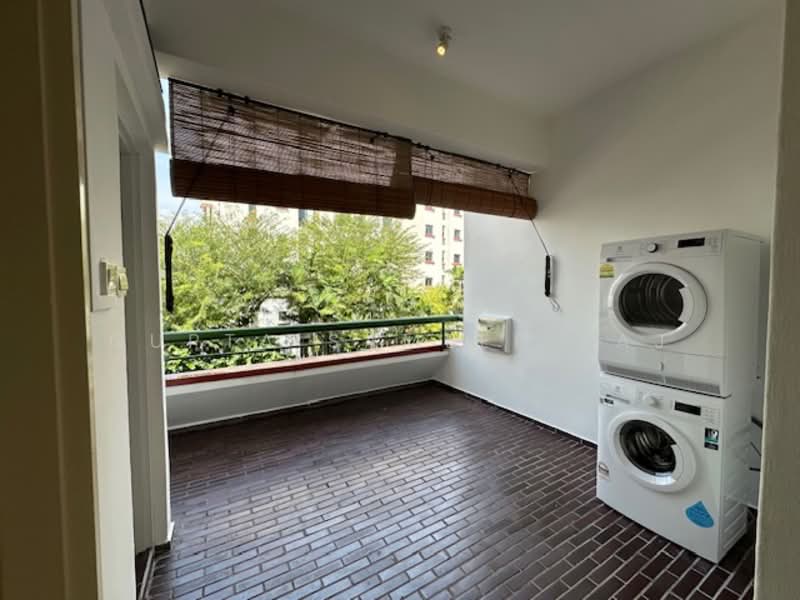 Villa Delle Rose, Taman Nakhoda, 4 Bedrooms, 2,788 sqft, Condominium For Rent, by Gupta Sameer Raj, 500104174 - Balcony - PropertyGuru.com.sg