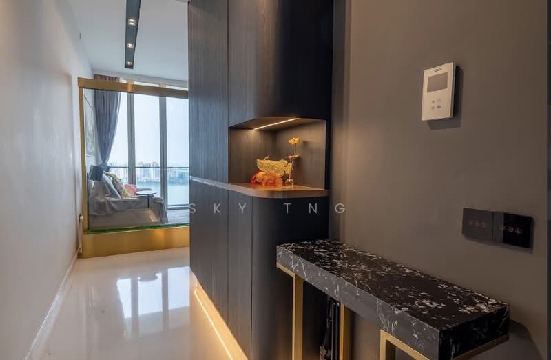 Kallang Riverside, 51 Kampong Bugis, 2 Bedrooms, 1,001 sqft, Condominium For Sale, by Sky Tng, 500104185 - Interior - PropertyGuru.com.sg