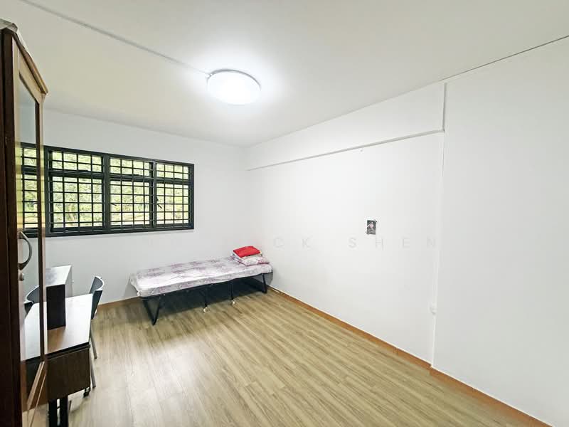 134 Ang Mo Kio Avenue 3, 134 Ang Mo Kio Avenue 3, 4 Bedrooms, 1,055 sqft, HDB Flat For Sale, by Ong Jack Shen, 500104187 - Bedroom - PropertyGuru.com.sg