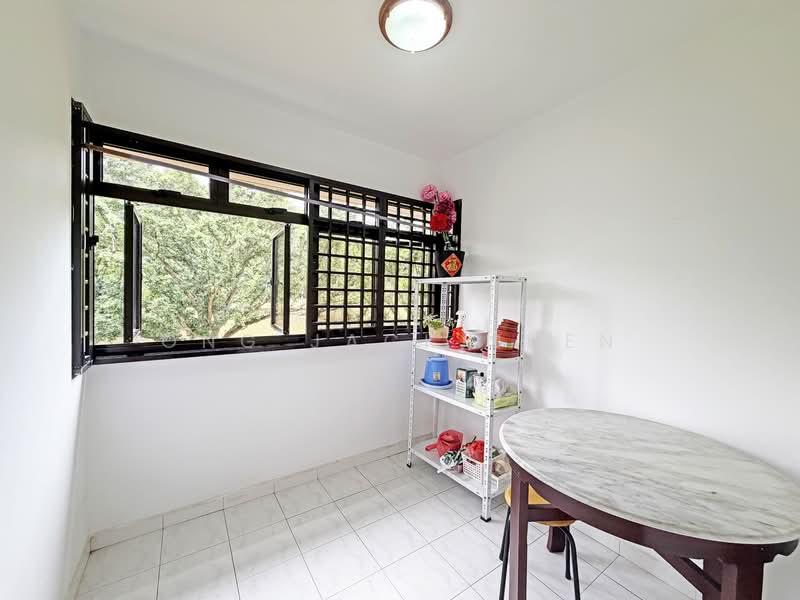 134 Ang Mo Kio Avenue 3, 134 Ang Mo Kio Avenue 3, 4 Bedrooms, 1,055 sqft, HDB Flat For Sale, by Ong Jack Shen, 500104187 - Dining Room - PropertyGuru.com.sg
