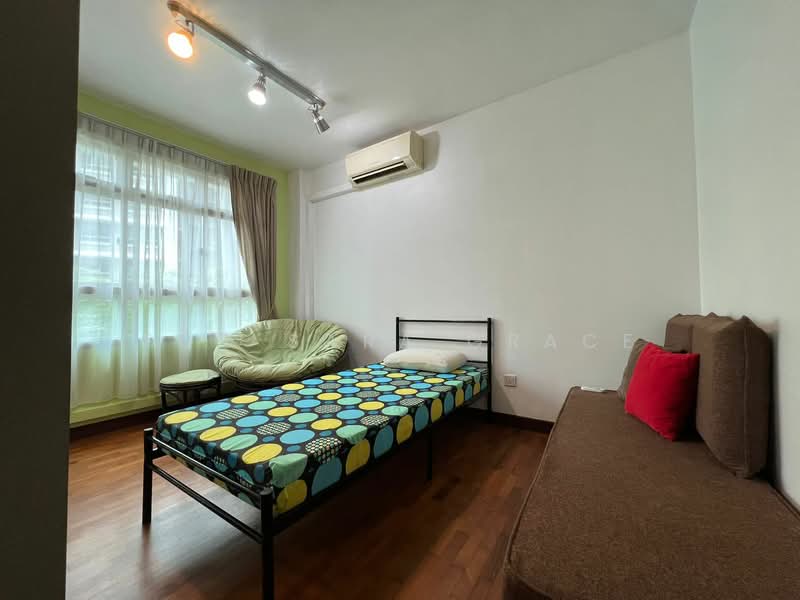 271B Sengkang Central, 271B Sengkang Central, 3 Bedrooms, 1,000 sqft, HDB Flat For Rent, by Foo Sara Grace, 500104191 - Common Bedroom 2 - PropertyGuru.com.sg
