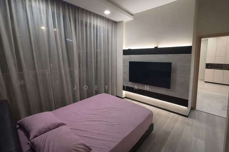 The Luxurie, 21 Compassvale Road, 2 Bedrooms, 1,001 sqft, Condominium For Sale, by Joey Tan, 500104193 - Bedroom - PropertyGuru.com.sg