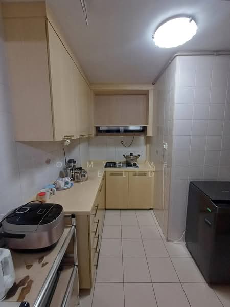 357B Admiralty Drive, 357B Admiralty Drive, 3 Bedrooms, 1,022 sqft, HDB Flat For Sale, by BEN, 500104195 - Kitchen - PropertyGuru.com.sg