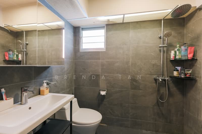 445A Bukit Batok West Avenue 8, 445A Bukit Batok West Avenue 8, 3 Bedrooms, 990 sqft, HDB Flat For Sale, by Brenda Tan, 500104196 - PropertyGuru.com.sg