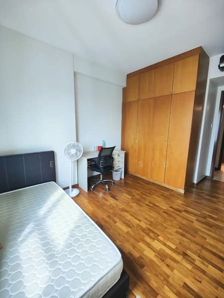 Woodsvale, 1 Woodlands Drive 72, 3 Bedrooms, 1,313 sqft, Condominium For Sale, by Eileen Siu, 500104199 - Bedroom - PropertyGuru.com.sg