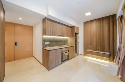 For Sale - JUST TOP! UNDERVALUED FH 2BR IN CITY AND MRT