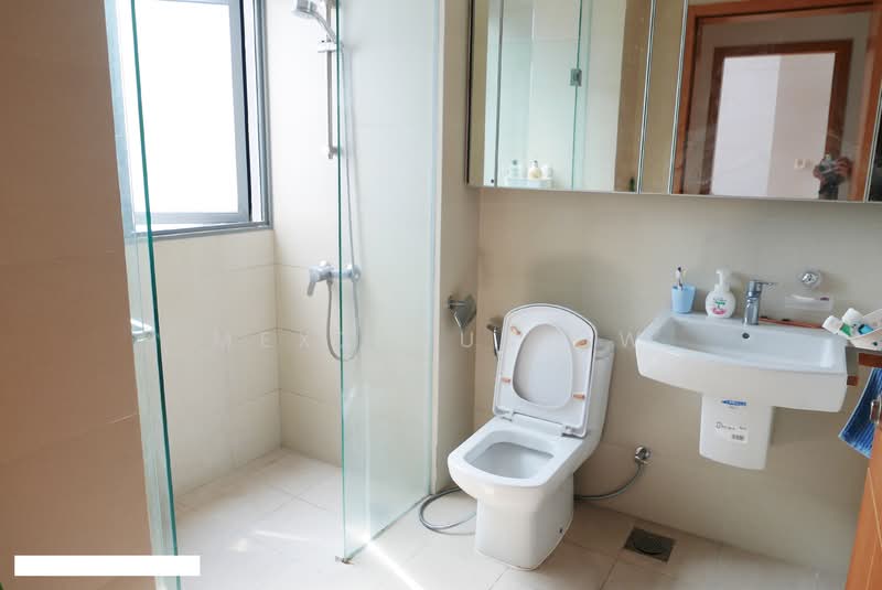 Questa @ Dunman, 543 Dunman Road, 2 Bedrooms, 775 sqft, Condominium For Sale, by Mexximus Ow, 500104209 - Bathroom - PropertyGuru.com.sg