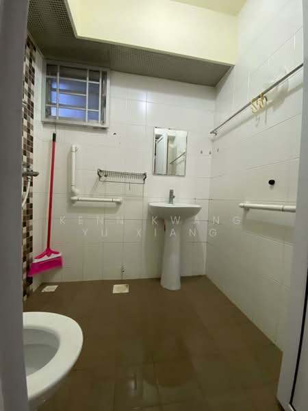 310C Ang Mo Kio Avenue 1, 310C Ang Mo Kio Avenue 1, 2 Bedrooms, 753 sqft, HDB Flat For Rent, by Kenn Kwang Yu Xiang, 500104218 - PropertyGuru.com.sg