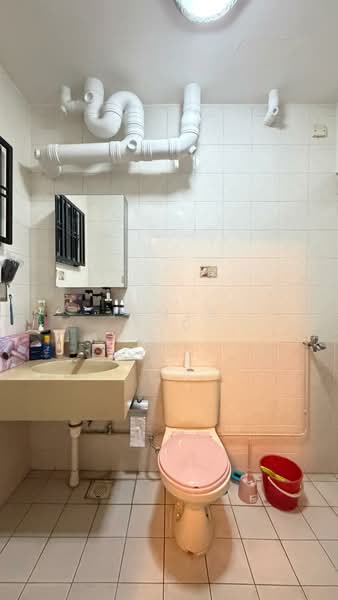 456 Choa Chu Kang Avenue 4, 456 Choa Chu Kang Avenue 4, 3 Bedrooms, 1,109 sqft, HDB Flat For Sale, by James Yeo, 500104238 - Bathroom - PropertyGuru.com.sg