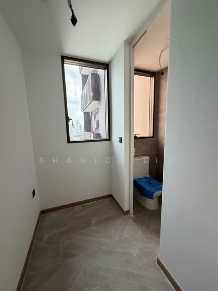 The Landmark, 173 Chin Swee Road, 3 Bedrooms, 1,141 sqft, Condominium For Rent, by Shanice Lim, 500104248 - Bathroom - PropertyGuru.com.sg