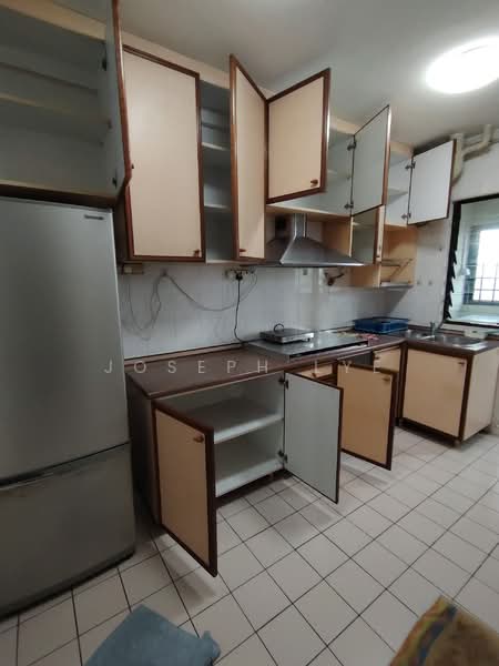 470 Choa Chu Kang Avenue 3, 470 Choa Chu Kang Avenue 3, 3 Bedrooms, 1,302 sqft, HDB Flat For Rent, by Joseph Lye, 500104250 - Kitchen - PropertyGuru.com.sg