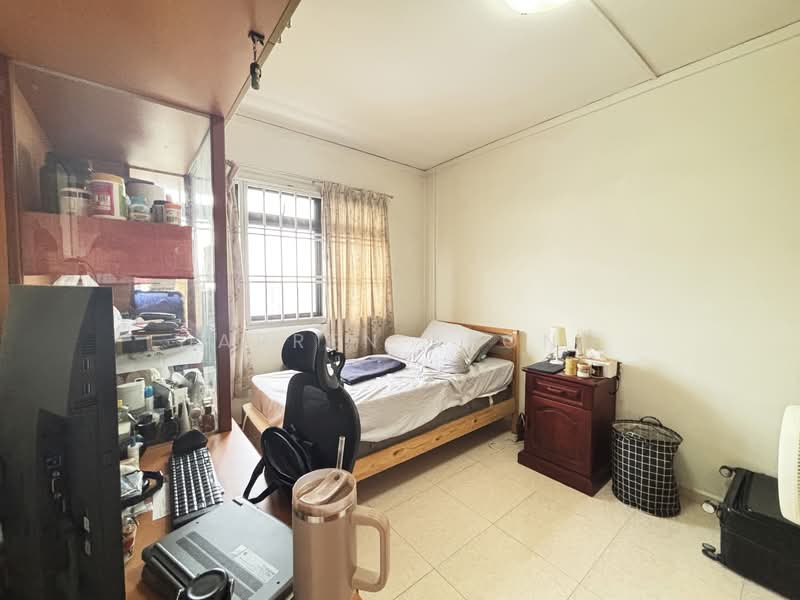 353 Ang Mo Kio Street 32, 353 Ang Mo Kio Street 32, 3 Bedrooms, 1,023 sqft, HDB Flat For Rent, by Darren Keong, 500104258 - Bedroom - PropertyGuru.com.sg