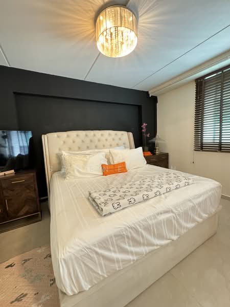 129 Simei Street 1, 129 Simei Street 1, 3 Bedrooms, 904 sqft, HDB Flat For Sale, by Serene Tan, 500104262 - Bedroom - PropertyGuru.com.sg