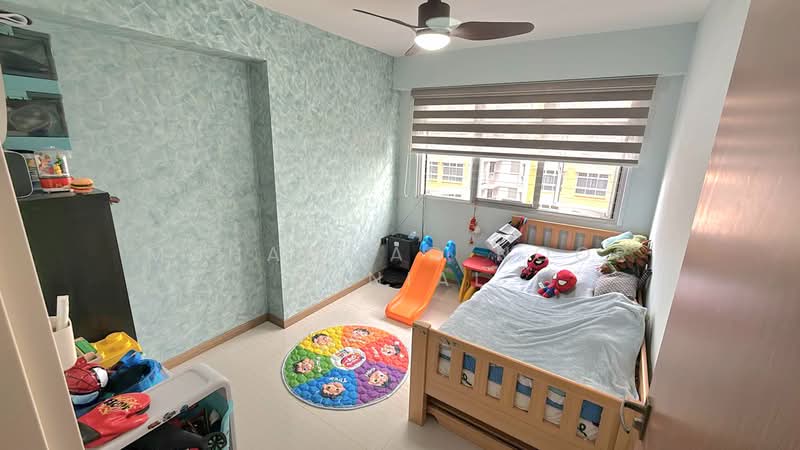 154A Bedok South Road, 154A Bedok South Road, 3 Bedrooms, 1,001 sqft, HDB Flat For Sale, by Muhammad Noor Danial, 500104263 - Bedroom - PropertyGuru.com.sg